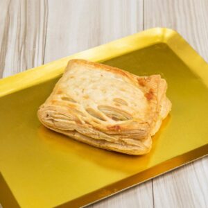 Empanadilla de espinacas y queso